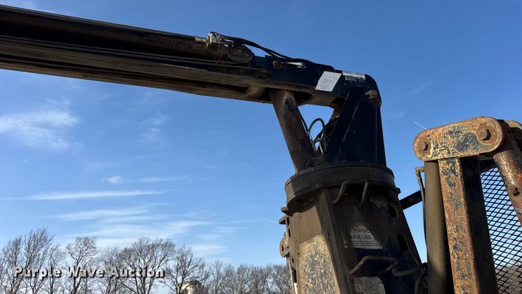 image for item ER0410 2001 Kenworth T880 flatbed truck