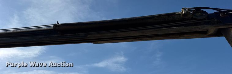 image for item ER0410 2001 Kenworth T880 flatbed truck