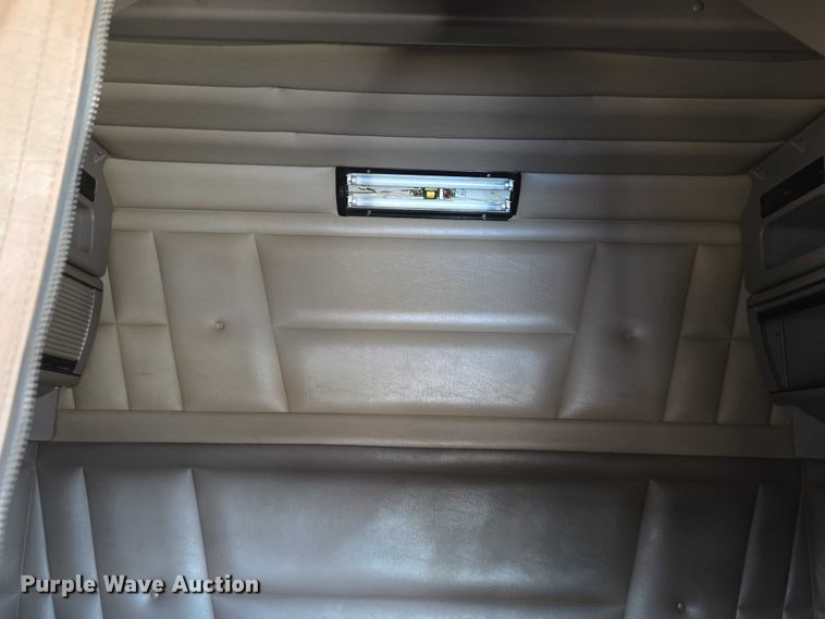 image for item ET1246 2007 Peterbilt 379 semi truck