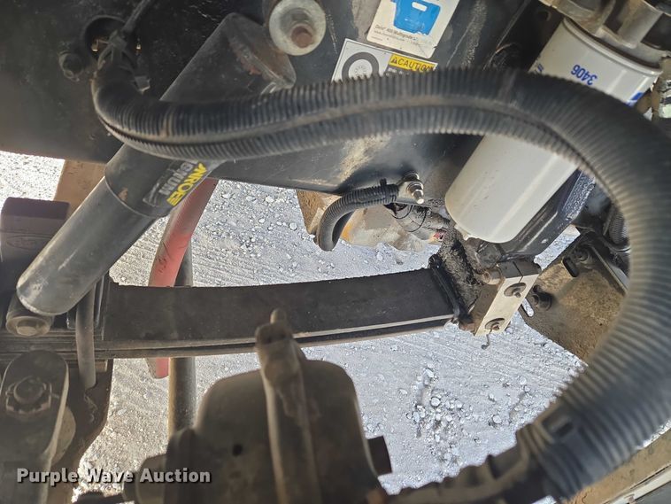 image for item ET1278 2007 Peterbilt 379 semi truck