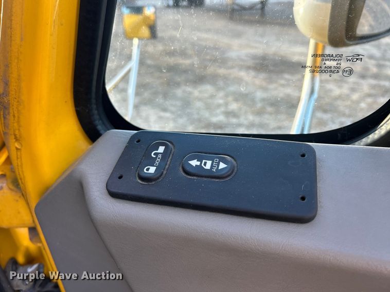 image for item ET6859 2015 International ProStar+122 semi truck