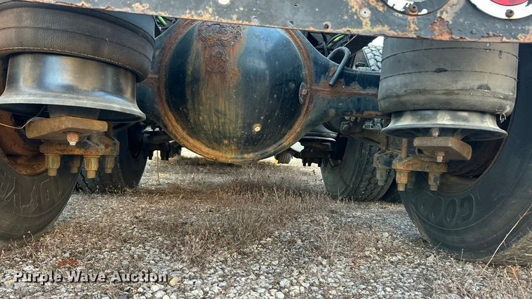 image for item ET6859 2015 International ProStar+122 semi truck