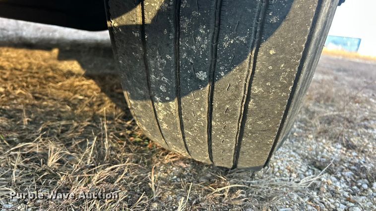 image for item ET6859 2015 International ProStar+122 semi truck