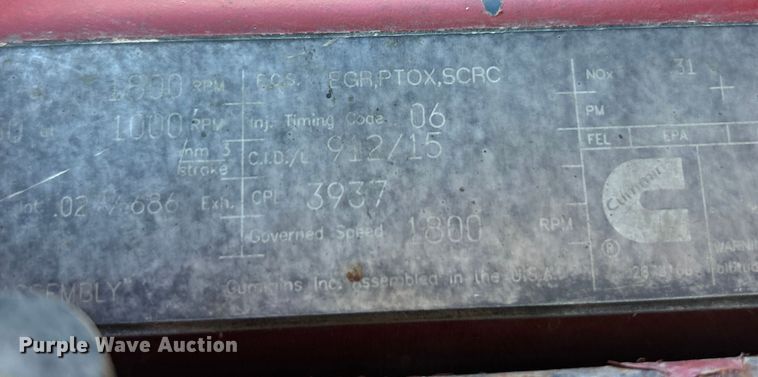 image for item ET6864 2015 Kenworth T680 semi truck