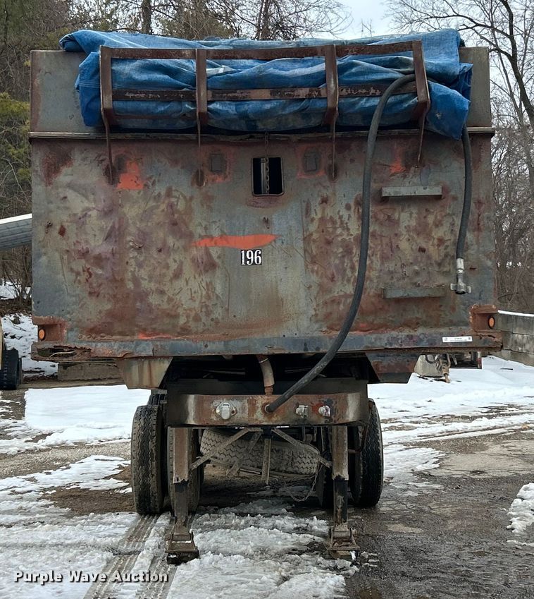 image for item ET6938 1964 UMFG end dump trailer
