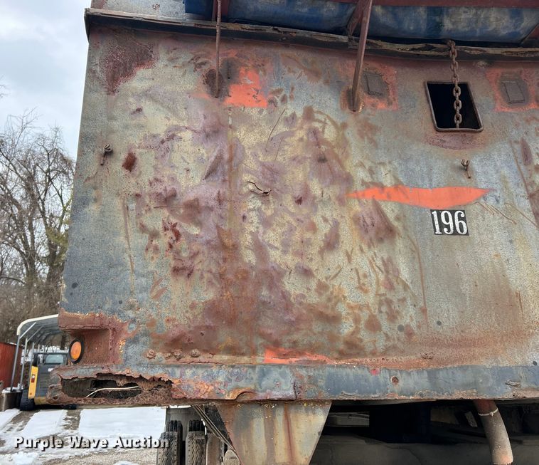 image for item ET6938 1964 UMFG end dump trailer