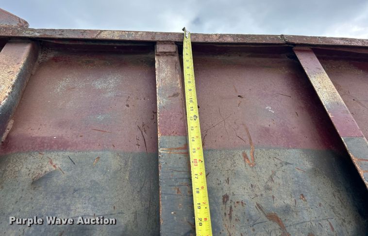 image for item ET6938 1964 UMFG end dump trailer