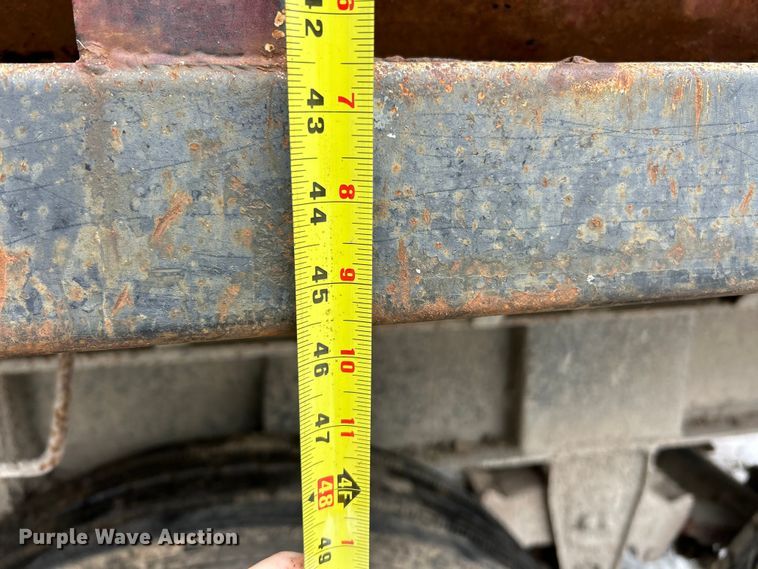 image for item ET6938 1964 UMFG end dump trailer