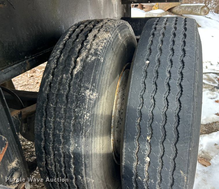 image for item ET6939 1965 Chac Hiboy flatbed trailer