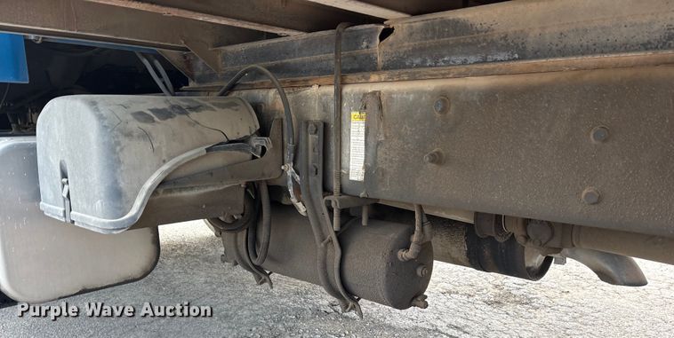 image for item ET7484 2007 Freightliner Business Class M2 box truck