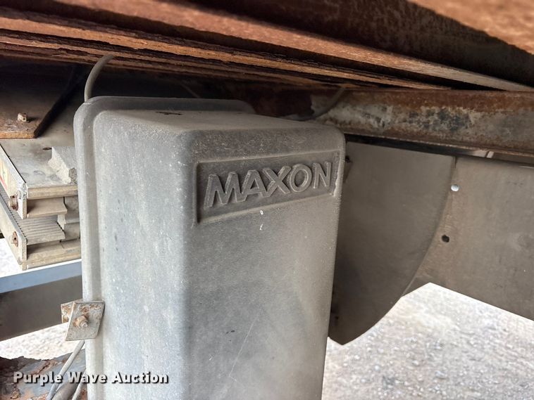 image for item ET7484 2007 Freightliner Business Class M2 box truck