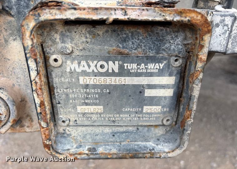 image for item ET7484 2007 Freightliner Business Class M2 box truck