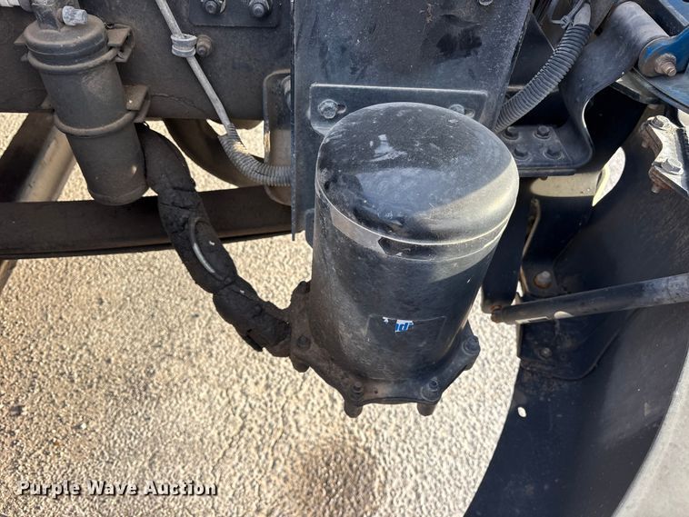 image for item ET7484 2007 Freightliner Business Class M2 box truck