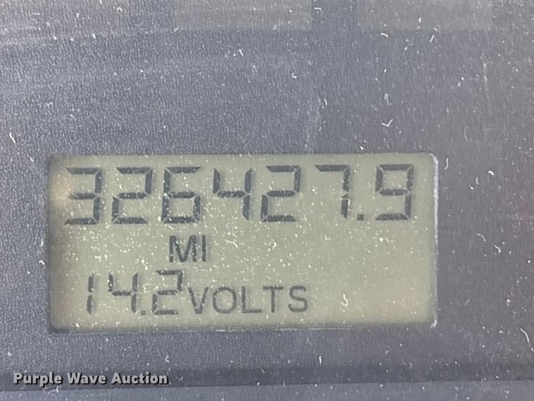 image for item ET7484 2007 Freightliner Business Class M2 box truck