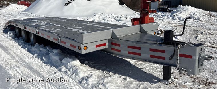 image for item ET8649 1987 Interstate equipment trailer