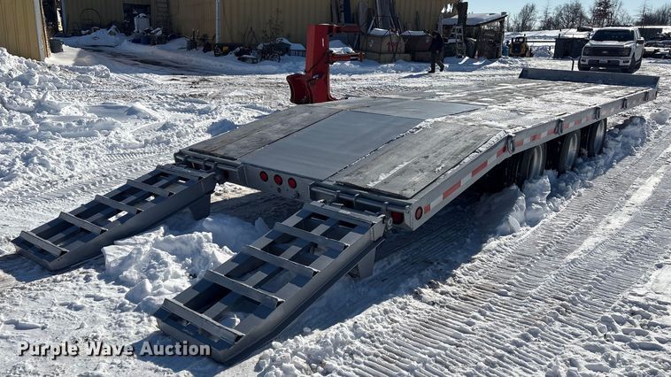 image for item ET8649 1987 Interstate equipment trailer
