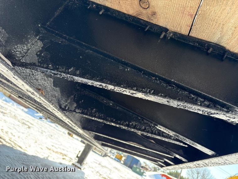 image for item ET8649 1987 Interstate equipment trailer