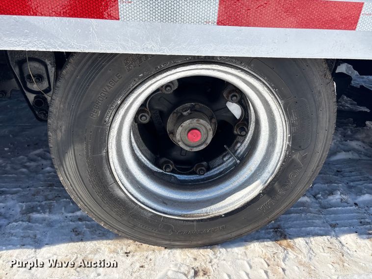 image for item ET8649 1987 Interstate equipment trailer