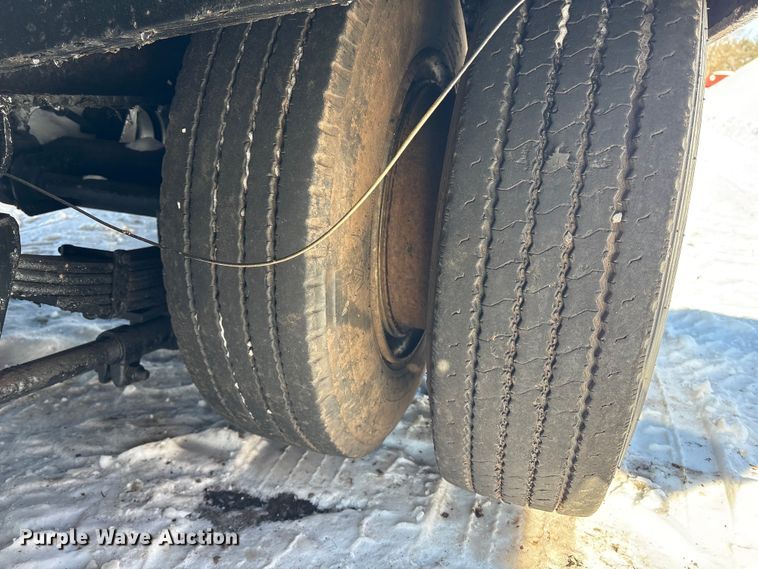 image for item ET8649 1987 Interstate equipment trailer