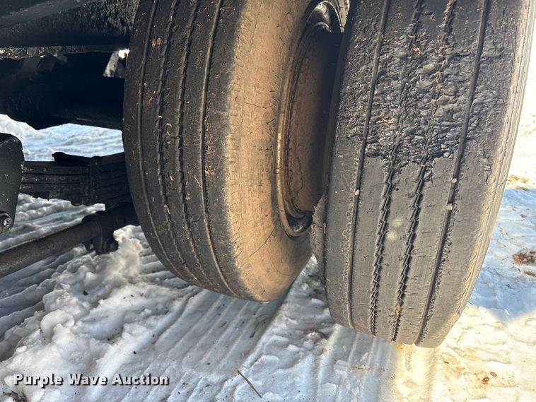 image for item ET8649 1987 Interstate equipment trailer