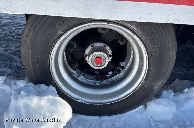 image for item ET8649 1987 Interstate equipment trailer