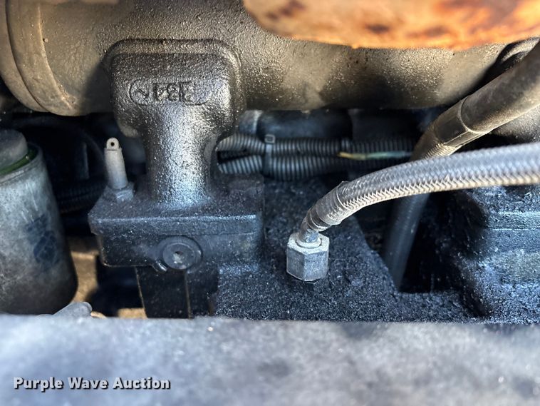 image for item EU7343 1996 Freightliner FLD112 semi truck