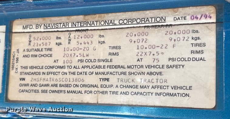 image for item EU7344 1995 International 9200 semi truck