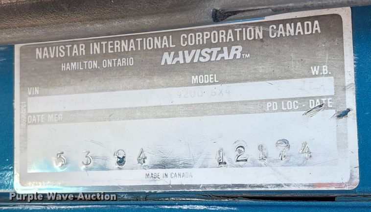 image for item EU7344 1995 International 9200 semi truck