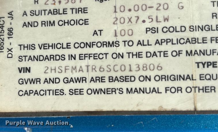 image for item EU7344 1995 International 9200 semi truck