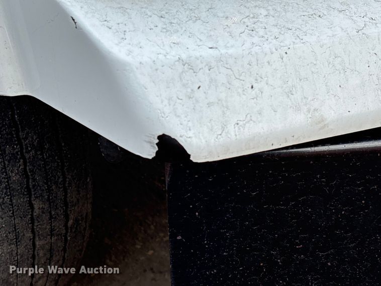 image for item EU7357 2016 Kenworth T800 semi truck