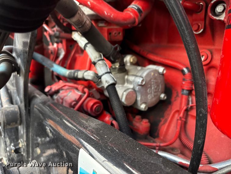 image for item EU7357 2016 Kenworth T800 semi truck