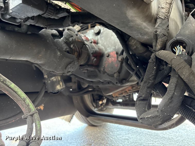 image for item EU7358 2016 Kenworth T800 semi truck