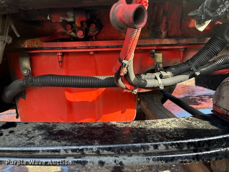 image for item EU7359 2016 Kenworth T800 semi truck