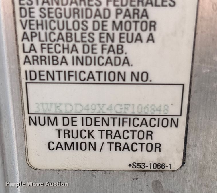 image for item EU7359 2016 Kenworth T800 semi truck