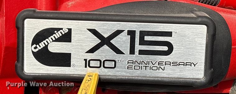 image for item EU7361 2020 Peterbilt 579 semi truck