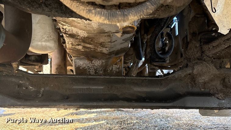 image for item EV2671 2000 Peterbilt 379 semi truck