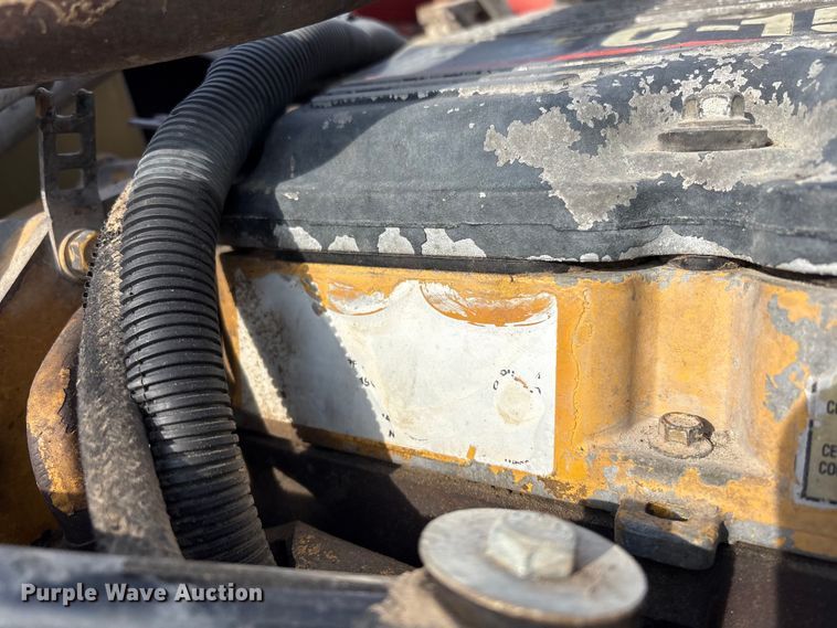 image for item EV2673 2000 Peterbilt 379 semi truck