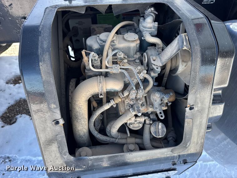 image for item FB0626 2017 Peterbilt 389 semi truck