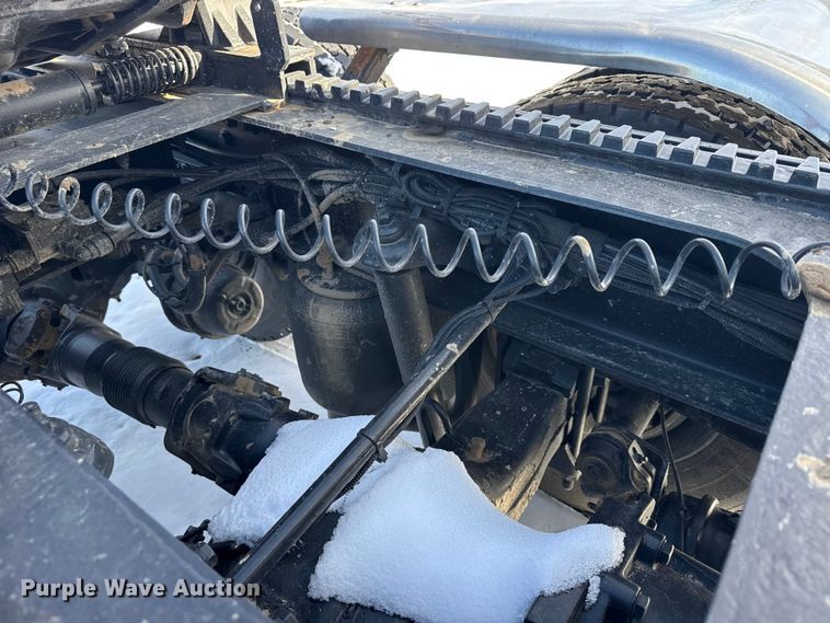 image for item FB0626 2017 Peterbilt 389 semi truck