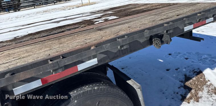 image for item FB0635 1987 Dorsey DGT-84 flatbed trailer