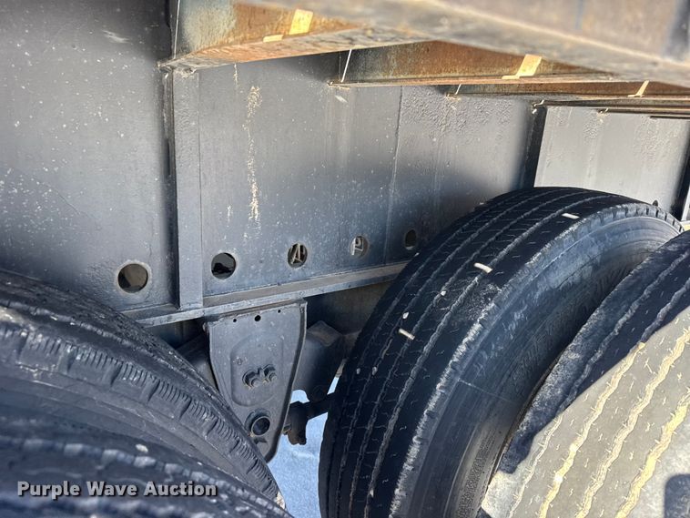 image for item FB0635 1987 Dorsey DGT-84 flatbed trailer