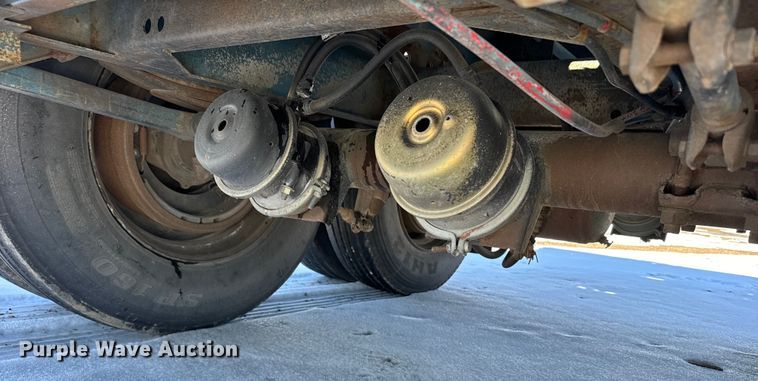 image for item FB0635 1987 Dorsey DGT-84 flatbed trailer