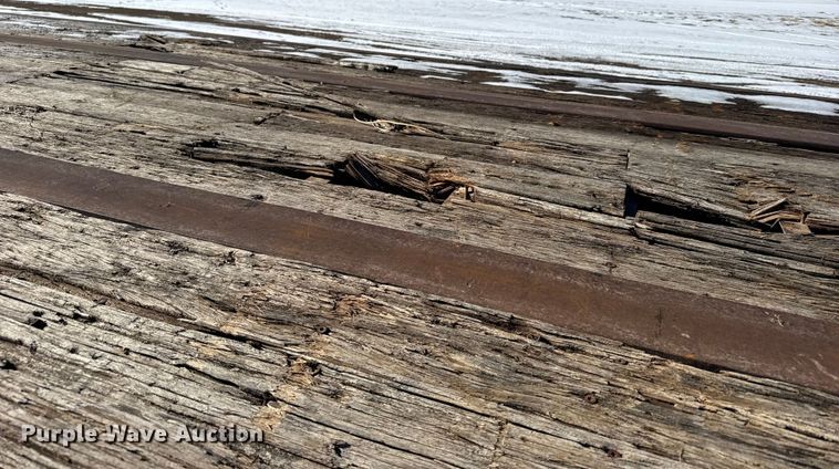 image for item FB0635 1987 Dorsey DGT-84 flatbed trailer