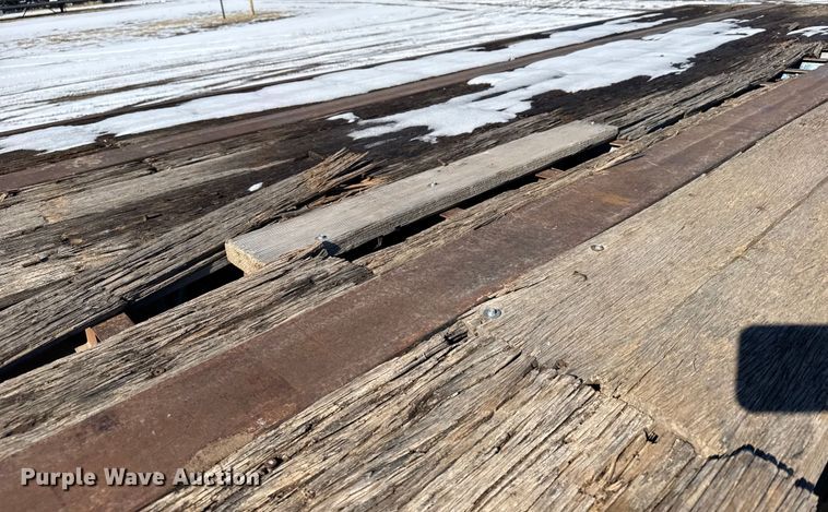 image for item FB0635 1987 Dorsey DGT-84 flatbed trailer