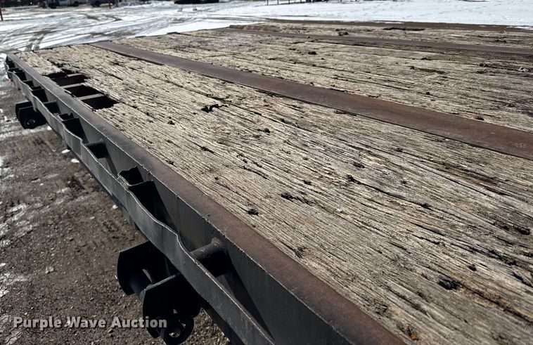 image for item FB0635 1987 Dorsey DGT-84 flatbed trailer