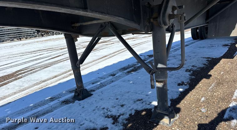 image for item FB0635 1987 Dorsey DGT-84 flatbed trailer