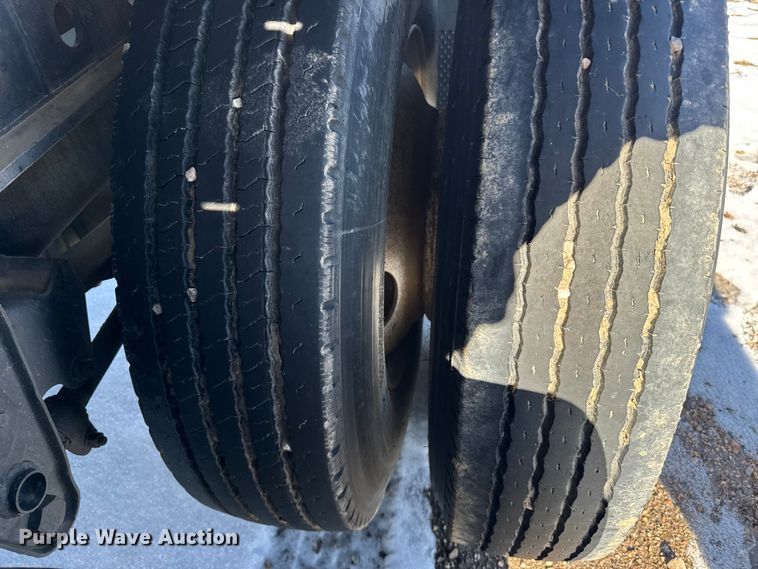 image for item FB0635 1987 Dorsey DGT-84 flatbed trailer