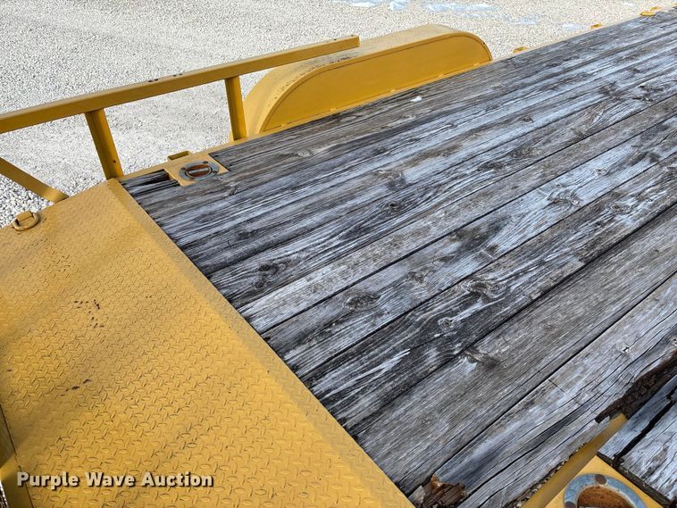 image for item FB2977 2017 Load Trail utility trailer