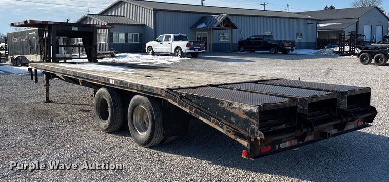 image for item FB2978 1992 JAMA equipment trailer