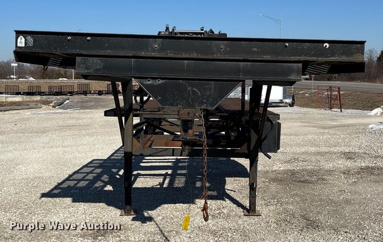 image for item FB2980 2009 Quality car carrier